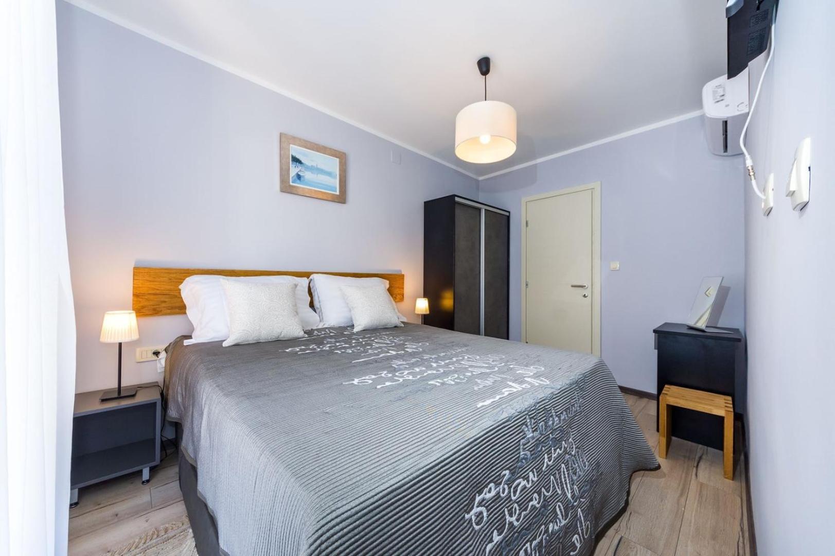 Ema 2Br Apt. In Old Town Centre Zára Kültér fotó