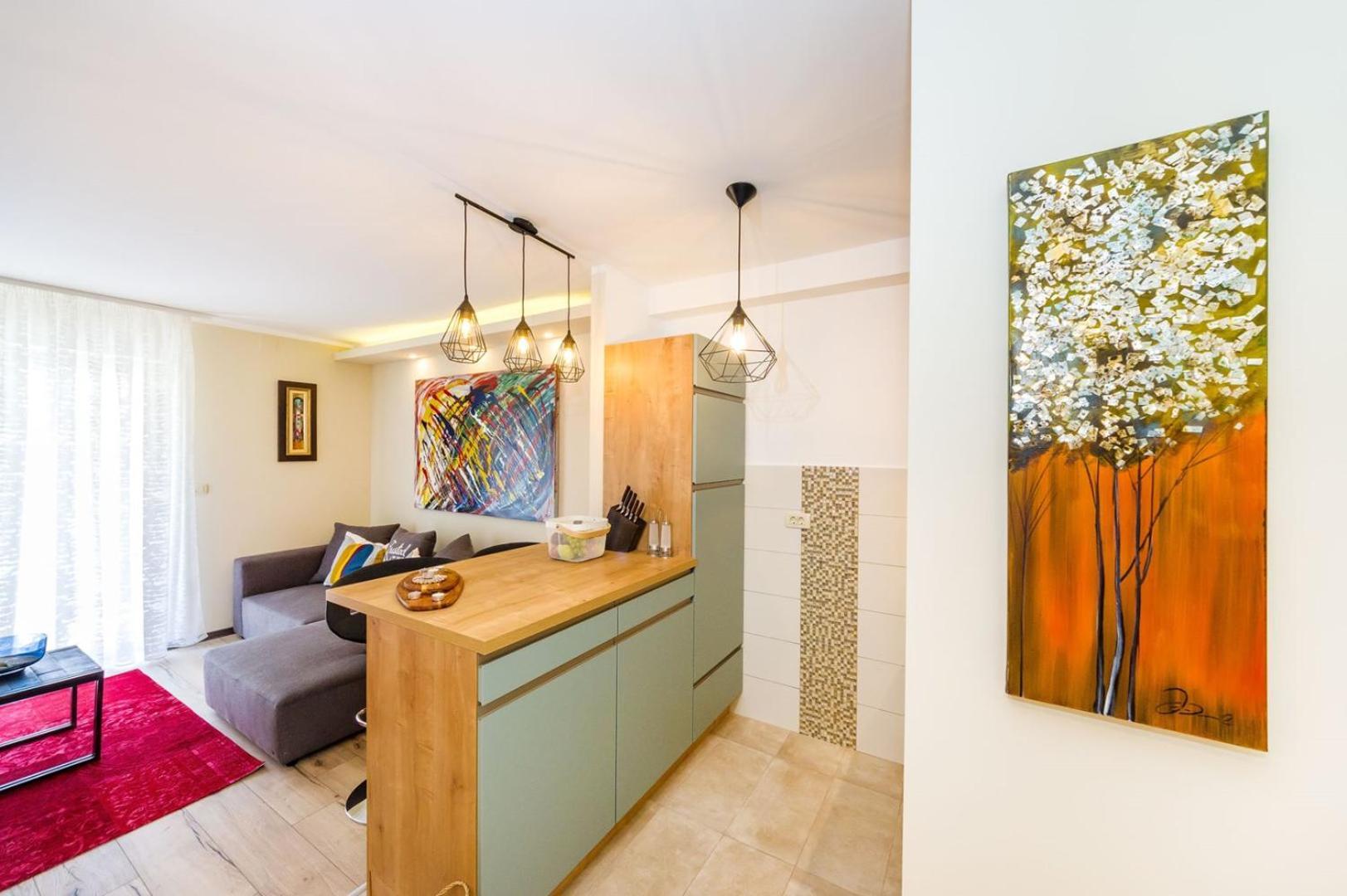 Ema 2Br Apt. In Old Town Centre Zára Kültér fotó