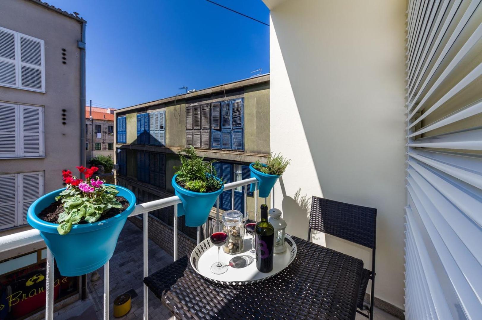 Ema 2Br Apt. In Old Town Centre Zára Kültér fotó