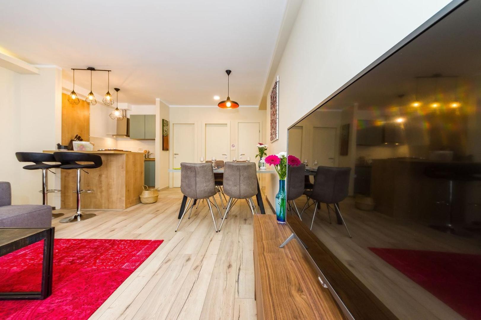 Ema 2Br Apt. In Old Town Centre Zára Kültér fotó