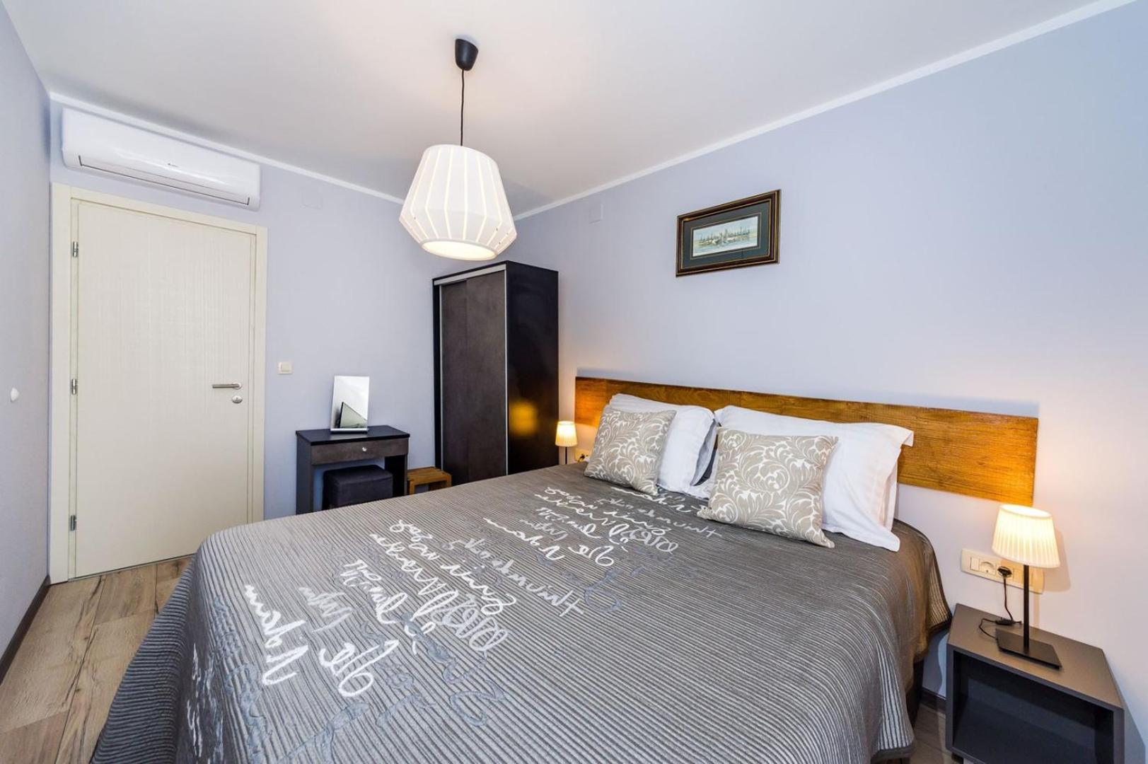 Ema 2Br Apt. In Old Town Centre Zára Kültér fotó