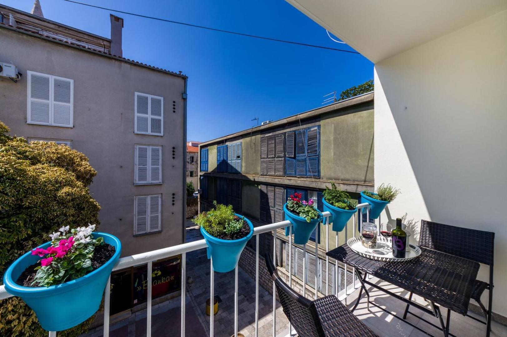 Ema 2Br Apt. In Old Town Centre Zára Kültér fotó
